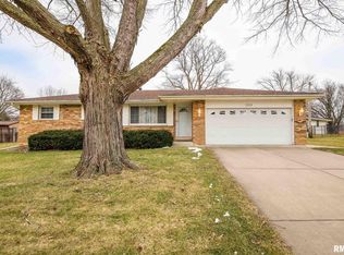 2318 S Daycor Dv, Bartonville, IL