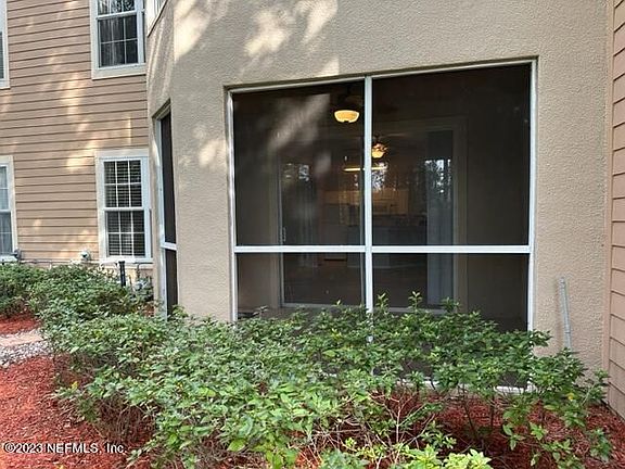 2nd image of 13810 N Sutton Park Dr #616