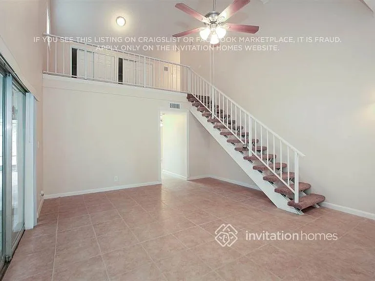 9361 NW 37th Ct — Photo 2