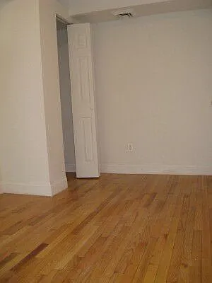 Rented by Tower Brokerage | media 41