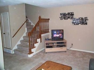 5754 W 97th St, Overland Park, KS, 66207