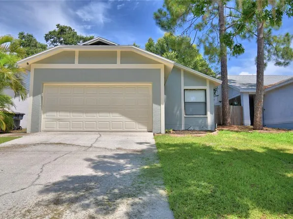 658 Lake Dexter Cir, Winter Haven, FL 33884