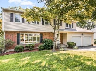 13 Trowbridge Ln, Shrewsbury, MA 01545