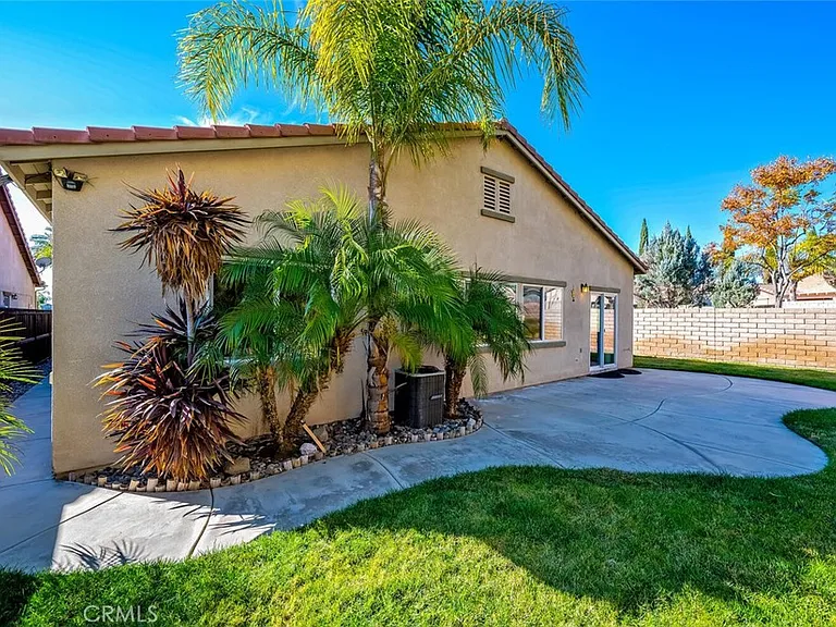 29800 Bay View Way — Photo 32