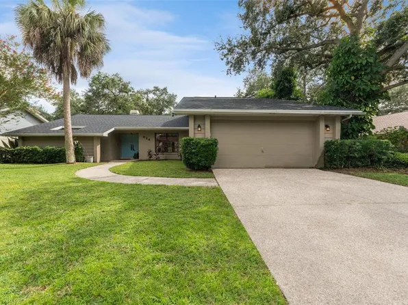 624 Fayette Dr N, Safety Harbor, FL 34695