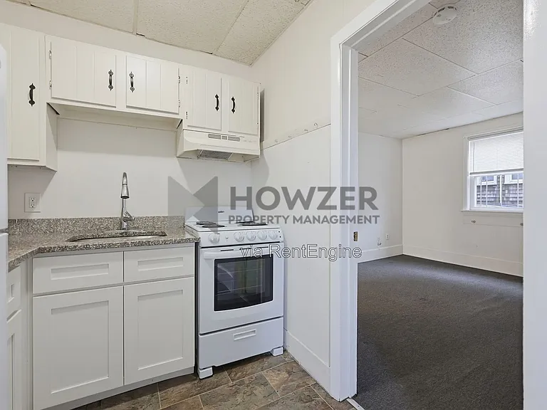 116 Clark St #1 — Photo 2