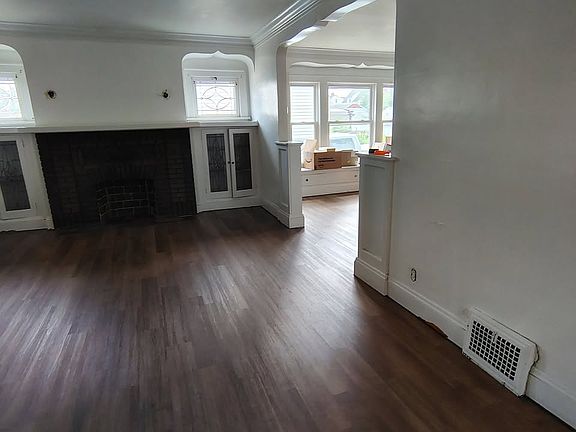 2nd image of 10108 Park Heights Ave #Up