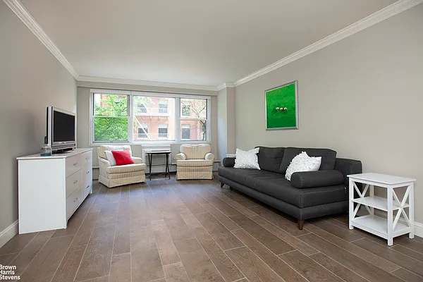 Rented by Brown Harris Stevens | media 11