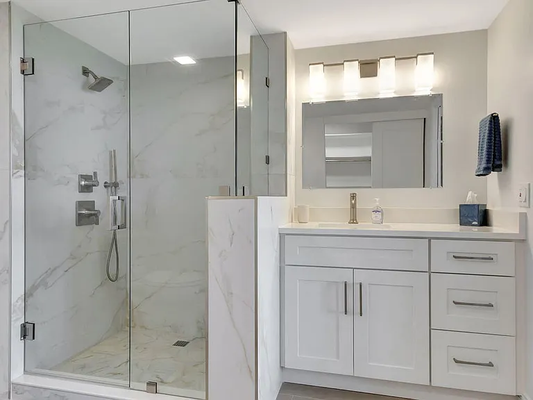 501 S Seas Dr #202 — Photo 16