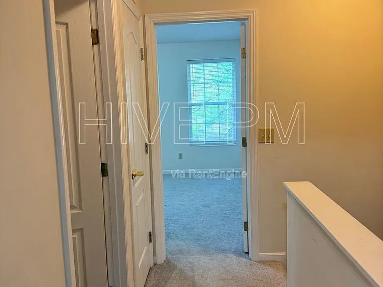 826 Rossford Run — Photo 23