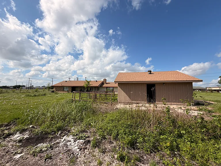 4827 State Highway 276 — Photo 21