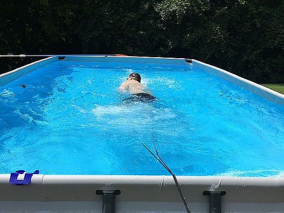 Great pool for laps or R&R!