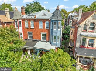 923 S Saint Bernard St, Philadelphia, PA 19143