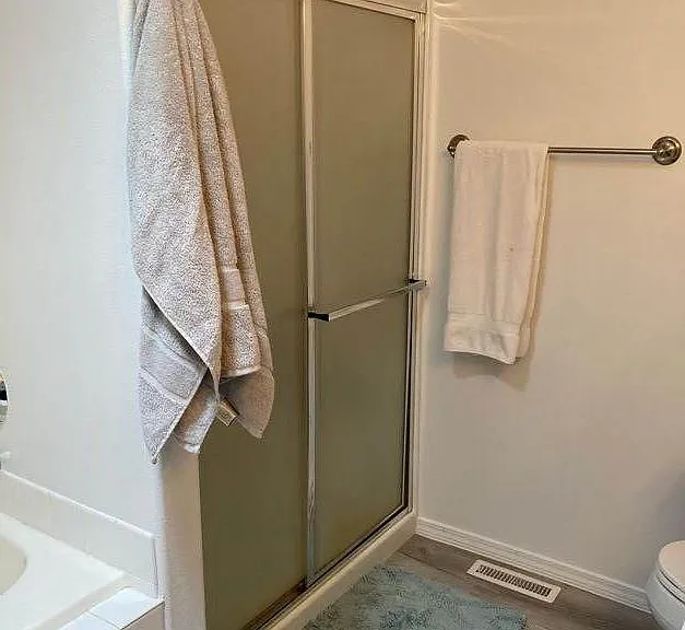2685 NE Haskett Pl — Photo 12