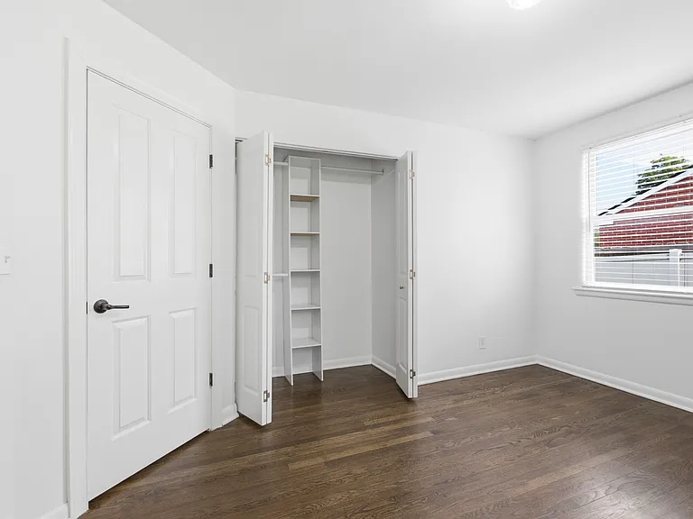 547 Harding Pl — Photo 14