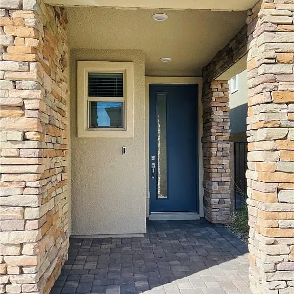 12364 Harbor Isle Ave — Photo 3