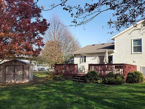 4th image of 704 Birch Dr