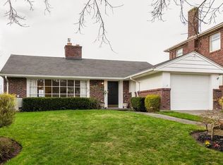 1563 30th Ave W, Seattle, WA 98199