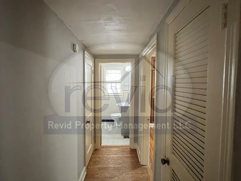 705 S Graham St — Photo 7