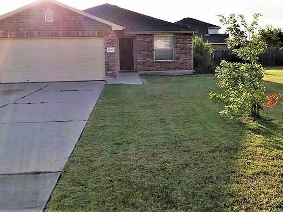 1000 Bluff Meadow Cv