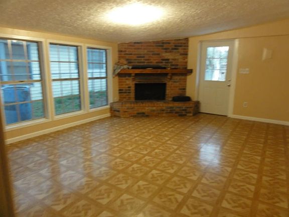 2nd image of 10822 Mayfield Dr