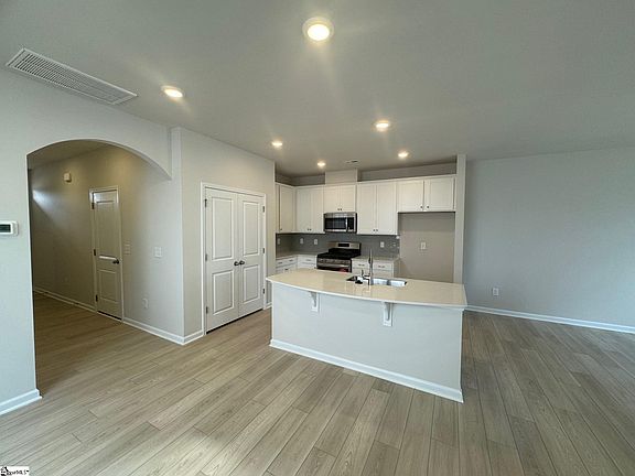 3rd image of 200 Stellate Place Homesite 5 Carlton