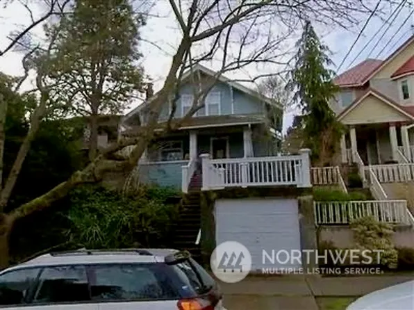 4323 Meridian Avenue N, Seattle, WA 98103