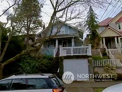 4323 Meridian Avenue N photo 1