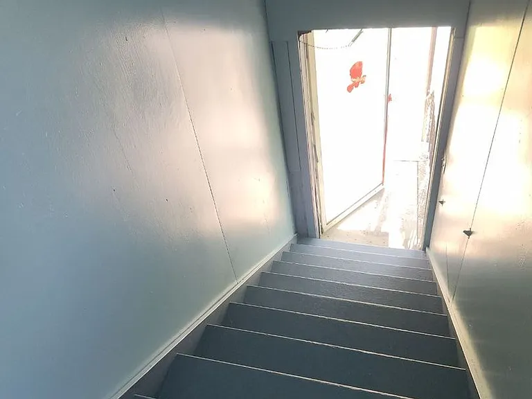 96 Cameron St — Photo 11