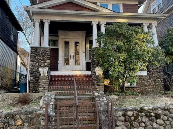 122 Hamilton Ave, Staten Island, NY 10301