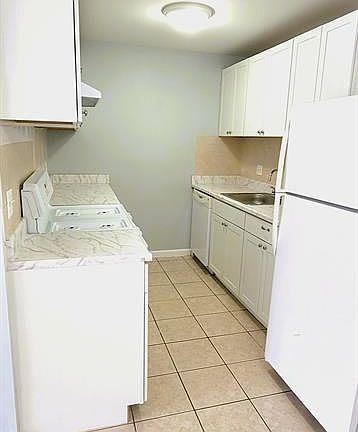 3rd image of 38255 Fairway Ct