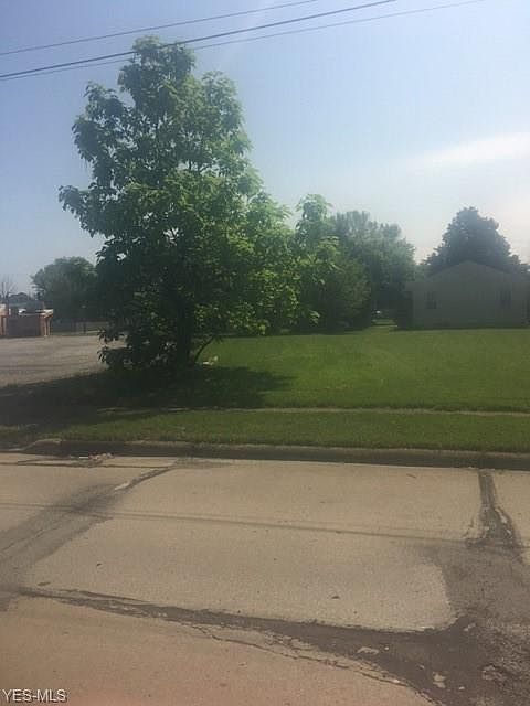 1st image of W Erie Ave