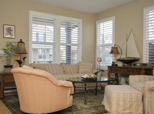 1048 Wayne Way, San Mateo, CA 94403