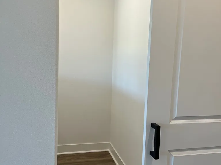 1840 Vincent Dr — Photo 19