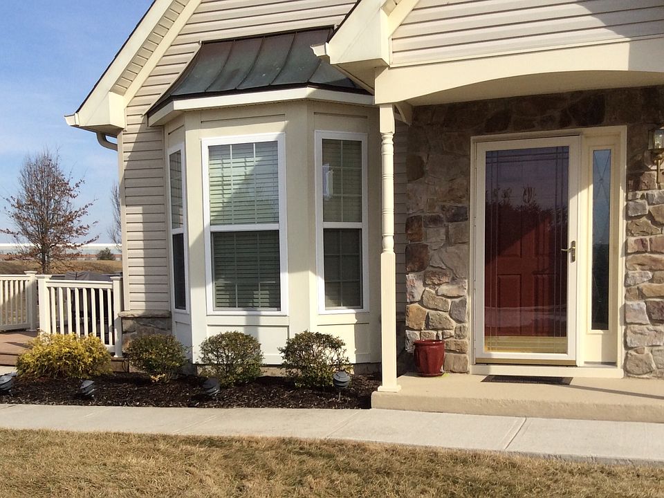 1st image of 362 Shady Brook Dr #176