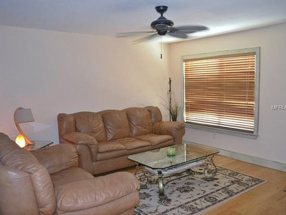 3rd image of 18402 Inwood Ave
