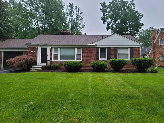 2nd image of 214 Marlborough Dr #214