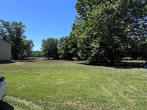 3rd image of Shady Ln