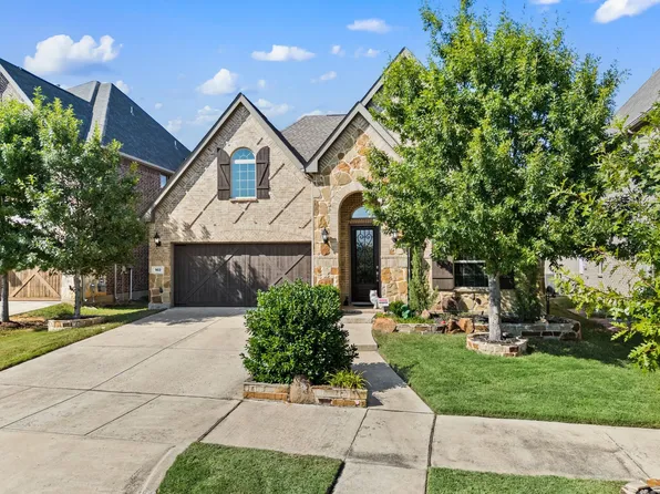 903 Mountain Laurel Dr, Euless, TX 76039