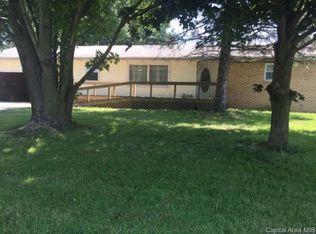 1560 N 0 East Rd, Pawnee, IL 62558