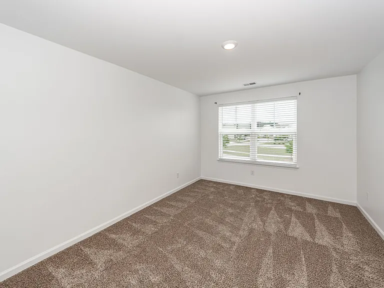 715 Hilchot Dr — Photo 29