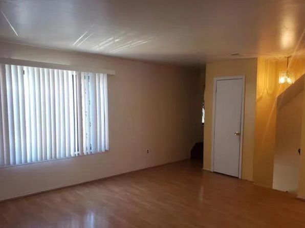 3534 Amboy Rd APT B