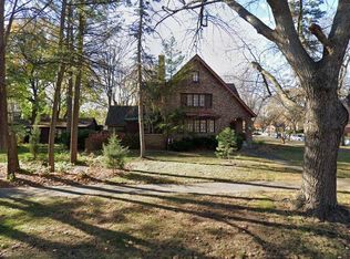 103 S Calumet Ave, Aurora, IL 60506