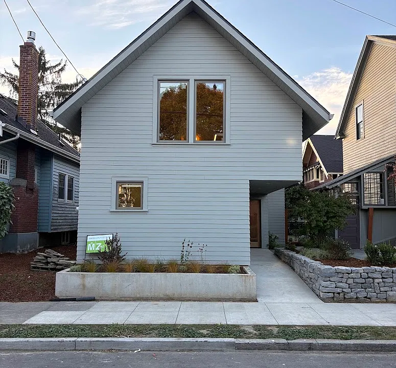 1107 SE 47th Ave #B