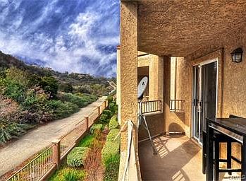 4th image of 2320 Del Mar Way Unit 203