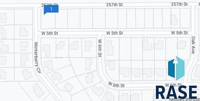 2nd image of 453 W 5th St