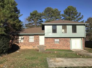 5759 Twain Dr, Ellenwood, GA 30294