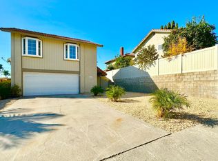 976 Amber Dr, San Marcos, CA 92069