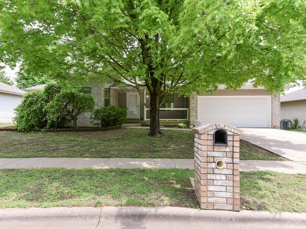 310 S Dove Valley Avenue, Springfield, MO 65802