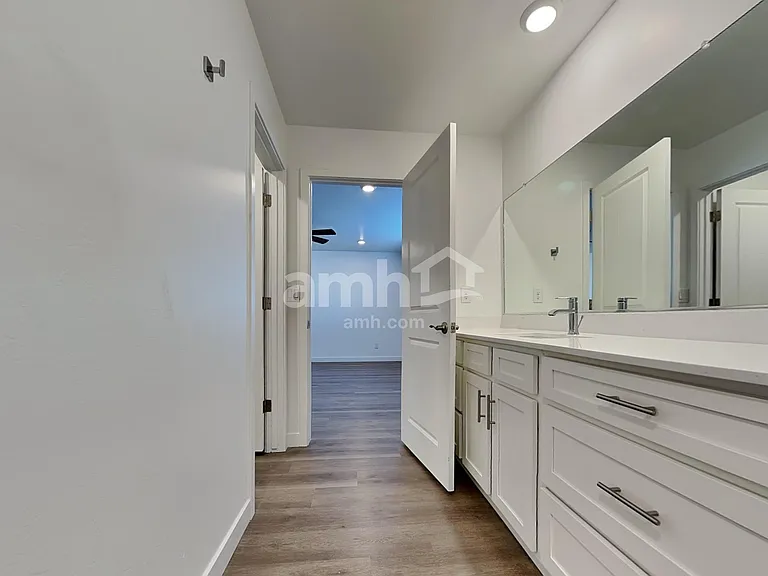 12258 W Burruel Creek Ln — Photo 11